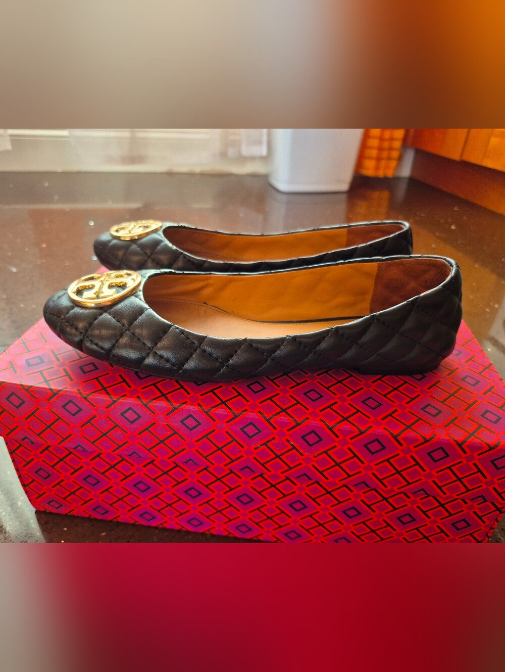 Tory Burch Black Quilted Leather Logo Cap-Toe Flats - Picture 3 of 7